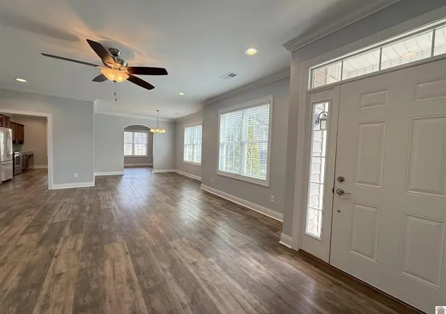 3rd image of 407 Villa Ridge Dr, Paducah, KY 42003 | MLS# 26016912