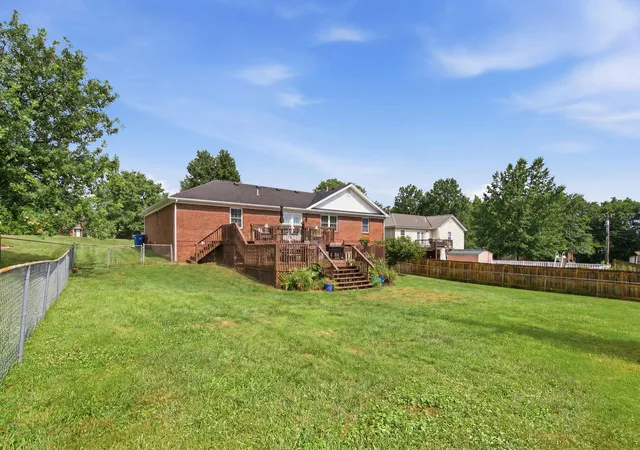 Homes for sale in Harrodsburg, KY | 412 Pope Ave, Harrodsburg, KY 40330 | MLS# 26017541