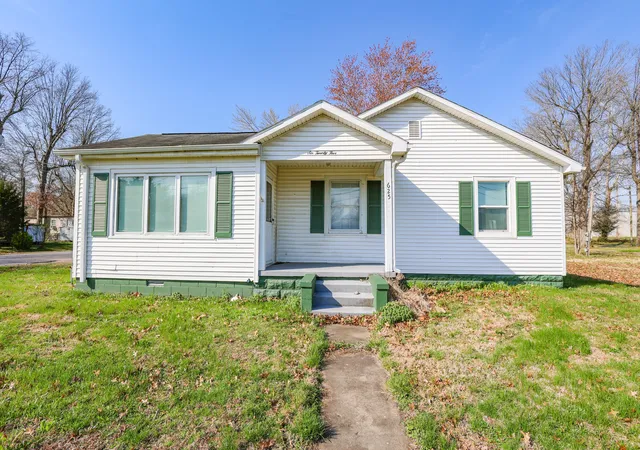 Homes for sale in Paducah, KY | 625 S 28th St, Paducah, KY 42003 | MLS# 26017149