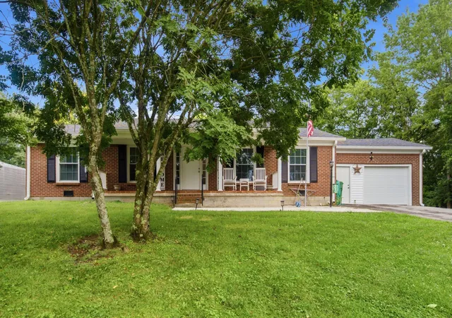 Homes for sale in Harrodsburg, KY | 232 Mccrosky Pike, Harrodsburg, KY 40330 | MLS# 26017536