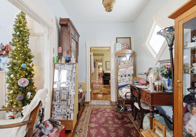 Homes for sale in Georgetown, KY | 303 S Broadway St, Georgetown, KY 40324 | MLS# 26017123
