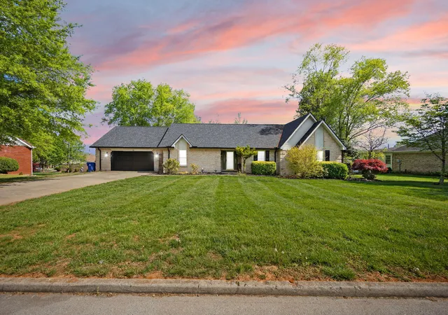 Homes for sale in Somerset, KY | 98 Wedgewood Dr, Somerset, KY 42503 | MLS# 26016914