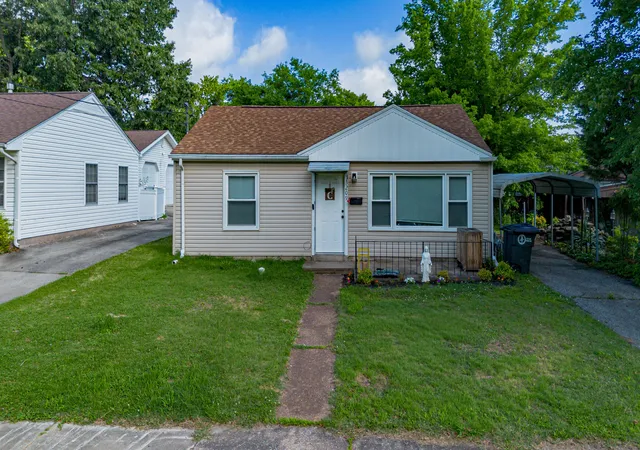 Photo 1 of Single family home for sale at 3209 Rucker Ave, Paducah, KY 42001 | MLS# 26020580 | Listing updated on 2026-08-22