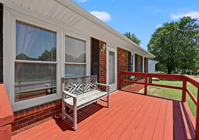 Homes for sale in Georgetown, KY | 219 Mount Vernon Dr, Georgetown, KY 40324 | MLS# 26018264