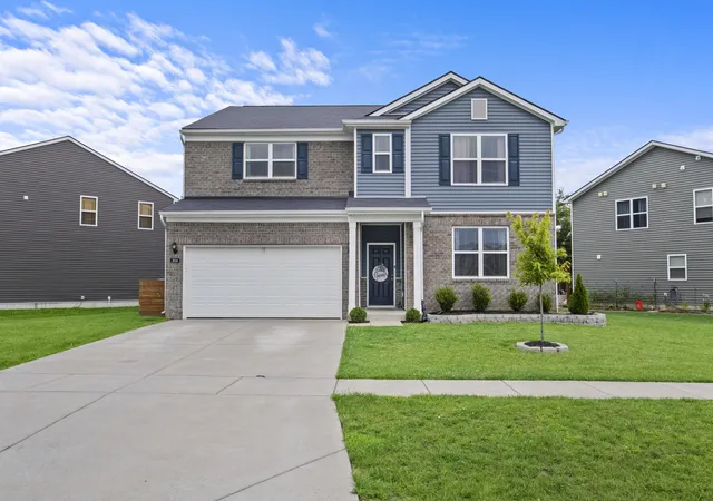 Homes for sale in Shelbyville, KY | 214 Ardmore Crossing Dr, Shelbyville, KY 40065 | MLS# 26016947