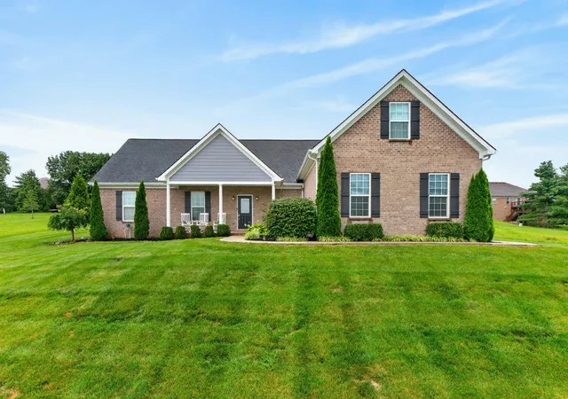 Homes for sale in Richmond, KY | 243 Inverness Trl, Richmond, KY 40475 | MLS# 26016954