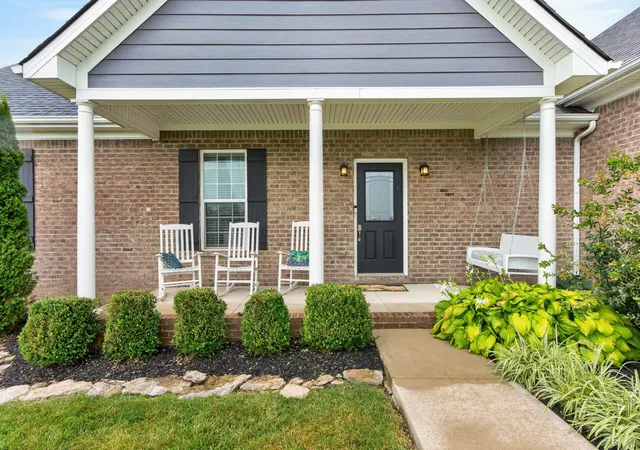 Homes for sale in Richmond, KY | 243 Inverness Trl, Richmond, KY 40475 | MLS# 26016954