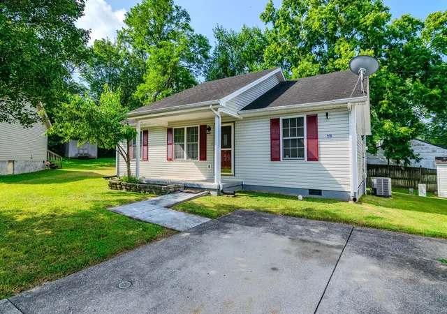 Photo 1 of Single family home for sale at 491 Hidden Hills Way, Winchester, KY 40391 | MLS# 26017144 | Listing updated on 2026-09-29