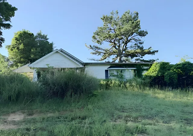 Photo 3 of Single family home for sale at 571 Ayers Ln, Scottsville, KY 42164 | MLS# 26016858 | Listing updated on 2026-07-10