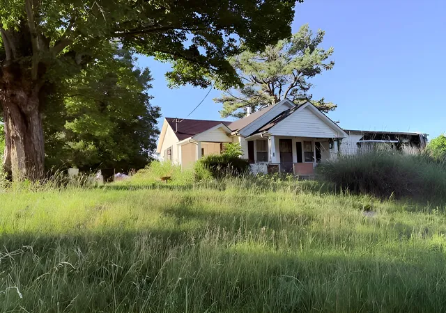 4th image of 571 Ayers Ln, Scottsville, KY 42164 | MLS# 26016858
