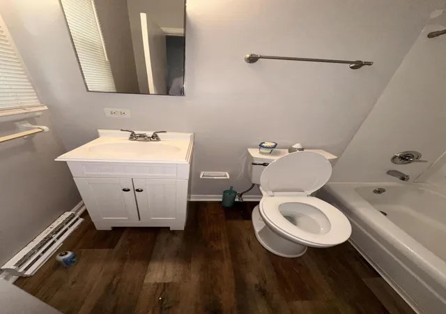 2nd image of 180 Tartan Dr, Lexington, KY 40517