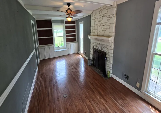 Photo 3 of Single family home for sale at 184 Old Bloomfield Rd, Bardstown, KY 40004 | MLS# 26016875 | Listing updated on 2026-10-13