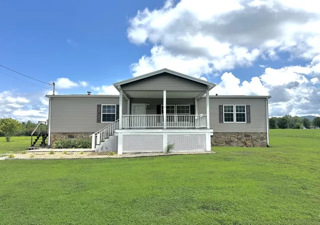 Homes for sale in Williamsburg, KY | 660 Steven Ln, Williamsburg, KY 40769 | MLS# 26016891