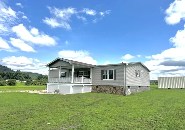 Homes for sale in Williamsburg, KY | 660 Steven Ln, Williamsburg, KY 40769 | MLS# 26016891