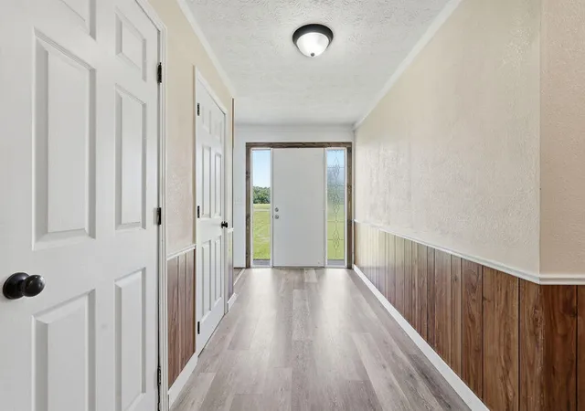 Photo 3 of Single family home for sale at 391 Ezell Rd, Murray, KY 42071 | MLS# 26016913 | Listing updated on 2026-07-20
