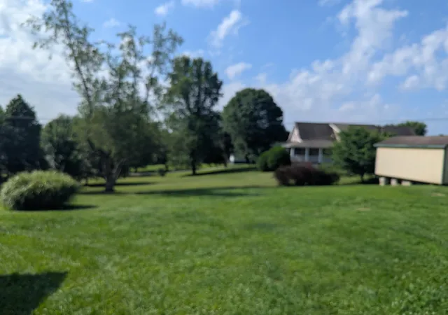 Homes for sale in Lily, KY | 3107 E Hwy 552, Lily, KY 40740 | MLS# 26016963