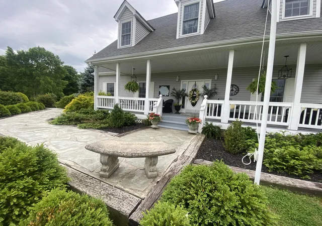 Homes for sale in Cadiz, KY | 5289 Blue Springs Rd, Cadiz, KY 42211 | MLS# 26016930