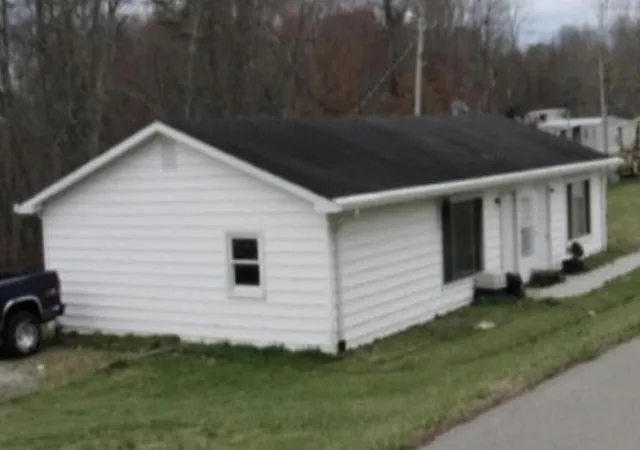 Homes for sale in London, KY | 534 Wyatt Rd, London, KY 40744 | MLS# 26017271