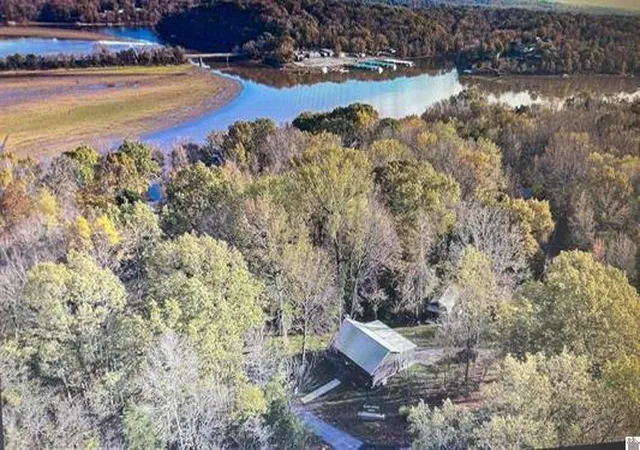 2nd image of 12 Beech Point Dr, Cadiz, KY 42211 | MLS# 26017640