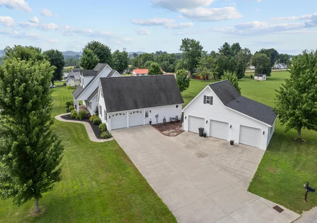 Homes for sale in Tollesboro, KY | 61 Rayburn Ln, Tollesboro, KY 41189 | MLS# 26017658