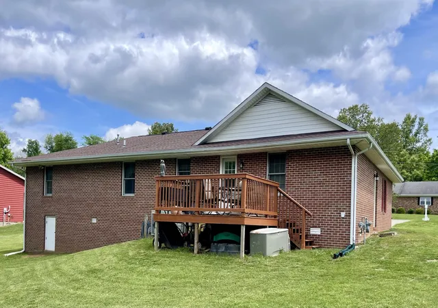 Homes for sale in Princeton, KY | 401 Centennial Dr, Princeton, KY 42445 | MLS# 26017705