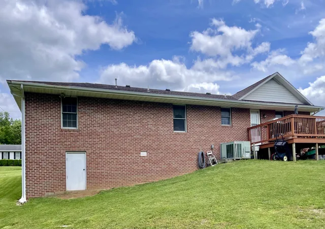 Homes for sale in Princeton, KY | 401 Centennial Dr, Princeton, KY 42445 | MLS# 26017705