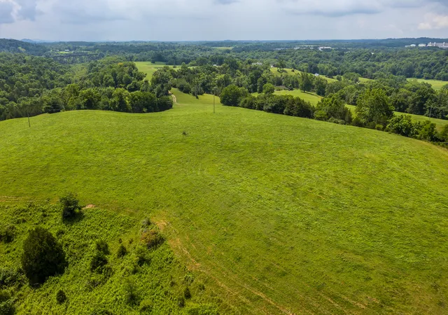 5th image of 380 Howard Creek Rd #380, Winchester, KY 40391 | MLS# 26017069