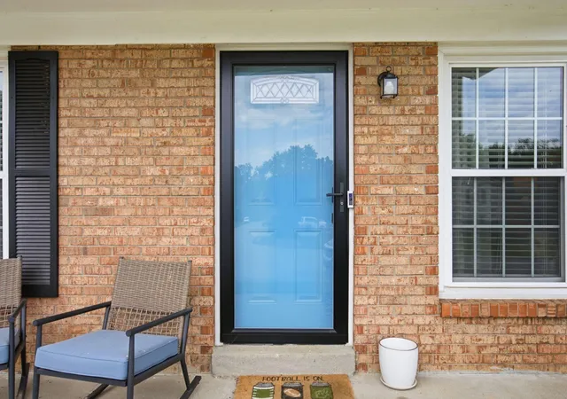 4th image of 304 Sandra Dr, Winchester, KY 40391 | MLS# 26016975