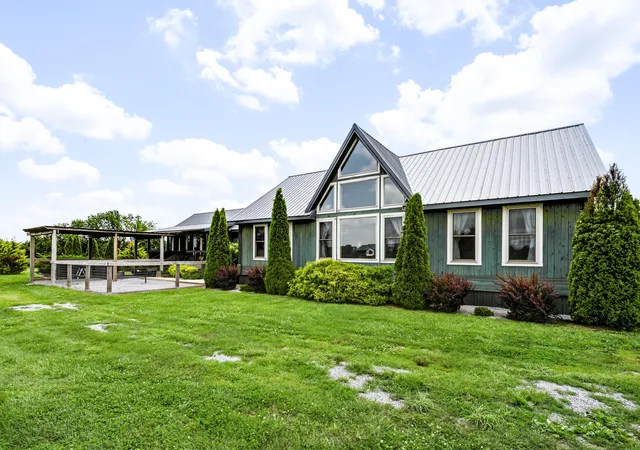 Homes for sale in Paris, KY | 267 Silas Rd, Paris, KY 40361 | MLS# 26017058