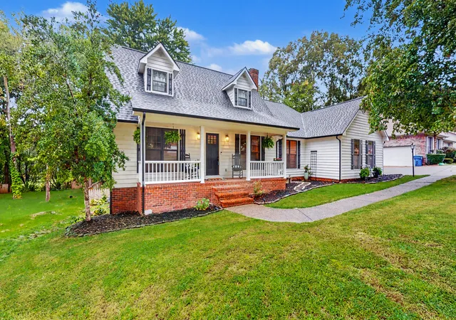 Photo 37 of Sale Pending at 3725 Jenn Ln, Paducah, KY 42001 | MLS# 26019050 | Listing updated on 2026-08-28