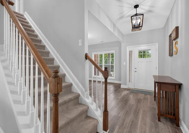 Photo 3 of Sale Pending at 4636 Larkhill Ln, Lexington, KY 40509 | MLS# 26017267 | Listing updated on 2026-10-04