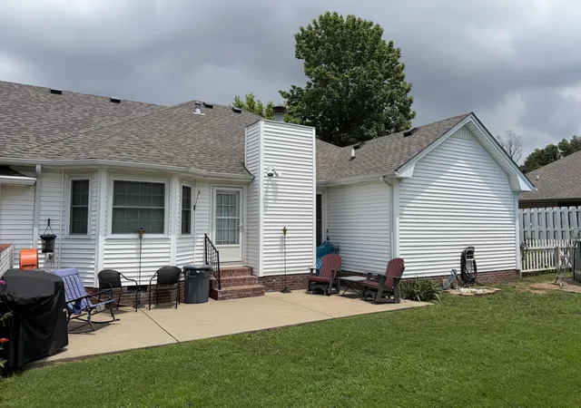 Homes for sale in Paducah, KY | 227 Grace Nell Dr, Paducah, KY 42003 | MLS# 26017141