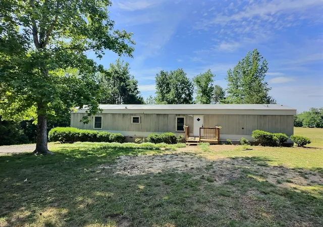 Homes for sale in Murray, KY | 80 Bluegill Ln, Murray, KY 42071 | MLS# 26017199
