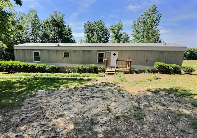 Homes for sale in Murray, KY | 80 Bluegill Ln, Murray, KY 42071 | MLS# 26017199