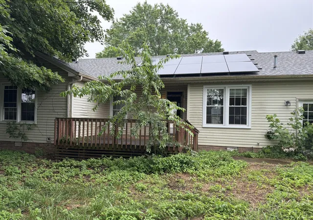 Homes for sale in Hopkinsville, KY | 642 Winchester Dr, Hopkinsville, KY 42240 | MLS# 26017230