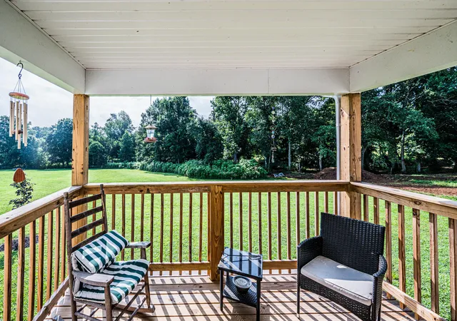 Homes for sale in Smiths Grove, KY | 260 Walnut Grove Dr, Smiths Grove, KY 42171 | MLS# 26017984