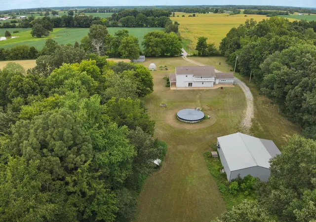 Photo 4 of Single family home for sale at 500 Farm Rd, Sedalia, KY 42079 | MLS# 26017479 | Listing updated on 2026-08-18