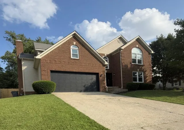 Photo 1 of Sale Pending at 712 Maple Ridge Ln, Lexington, KY 40509 | MLS# 26017266 | Listing updated on 2026-08-20