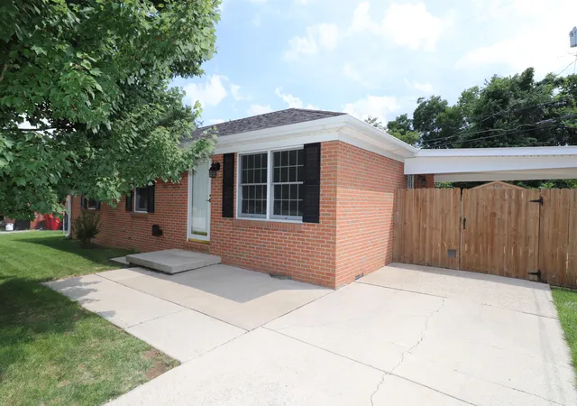 Homes for sale in Nicholasville, KY | 200 Corman Dr, Nicholasville, KY 40356 | MLS# 26017456