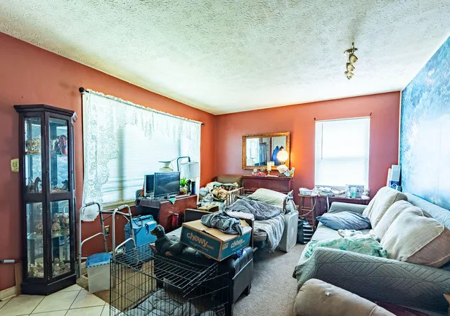 4th image of 325 Foxwood Dr, Nicholasville, KY 40356 | MLS# 26017358