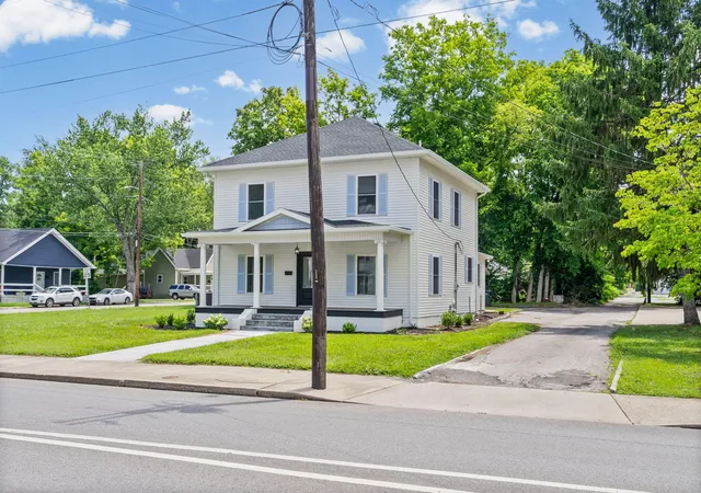 Homes for sale in Hopkinsville, KY | 1716 S Virginia St, Hopkinsville, KY 42240 | MLS# 26017377