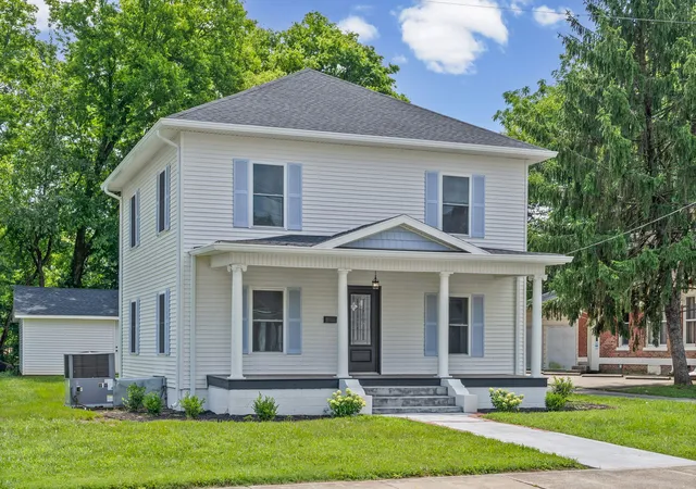 Homes for sale in Hopkinsville, KY | 1716 S Virginia St, Hopkinsville, KY 42240 | MLS# 26017377