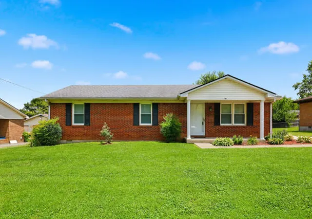 Homes for sale in Lawrenceburg, KY | 106 Eagle Dr, Lawrenceburg, KY 40342 | MLS# 26017317