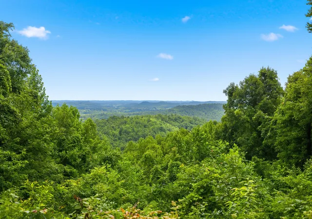 Photo 4 of Single family home for sale at 582 High Ridge Tower Rd, Middleburg, KY 42541 | MLS# 26018389 | Listing updated on 2026-08-31