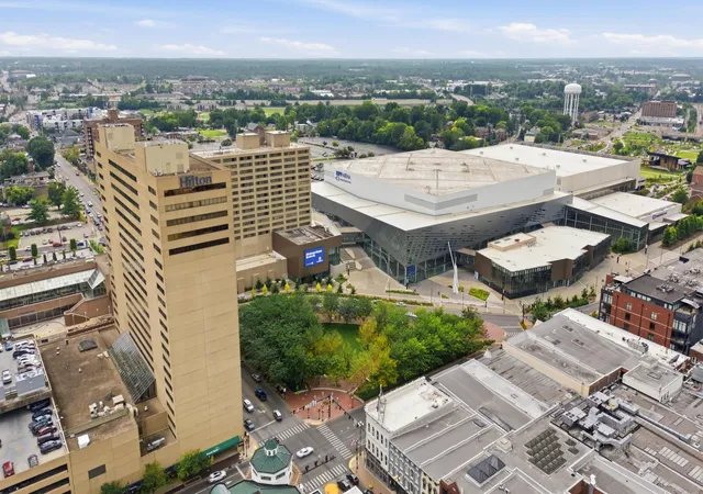 Homes for sale in Lexington, KY | 345 W Vine St #2105, Lexington, KY 40507 | MLS# 26017346