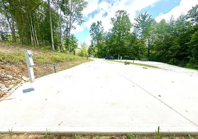 Photo 1 of Land for sale at 181 Isaac Trl #26, Corbin, KY 40701 | MLS# 26017899 | Listing updated on 2026-08-25