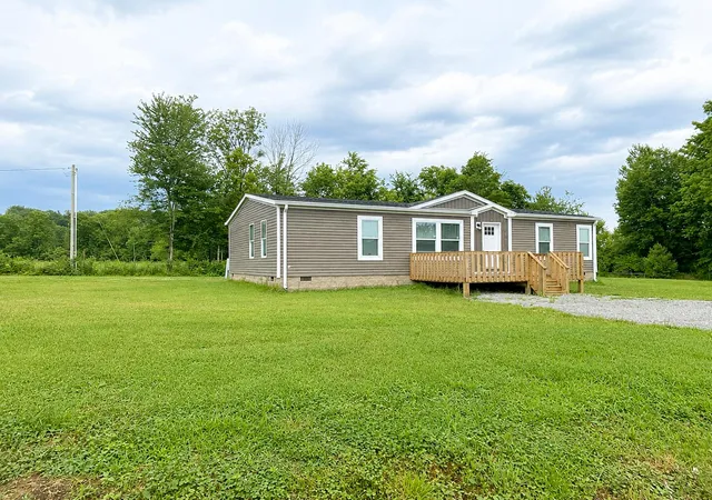 Homes for sale in Berea, KY | 4331 Sweetwater Rd, Berea, KY 40403 | MLS# 26017361