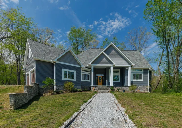 Homes for sale in Hickory, KY | 171 Young Rd, Hickory, KY 42051 | MLS# 26017378