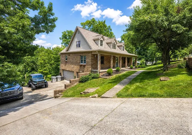 Photo 4 of Single family home for sale at 105 Eider Ct, Georgetown, KY 40324 | MLS# 26018362 | Listing updated on 2026-09-14