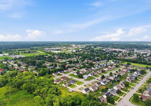 34th image of 201 Janice Dr, Nicholasville, KY 40356 | MLS# 26017393